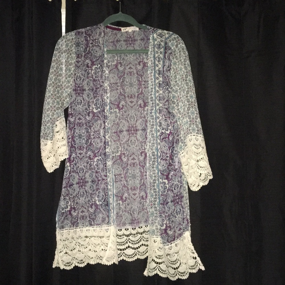 Printed kimono